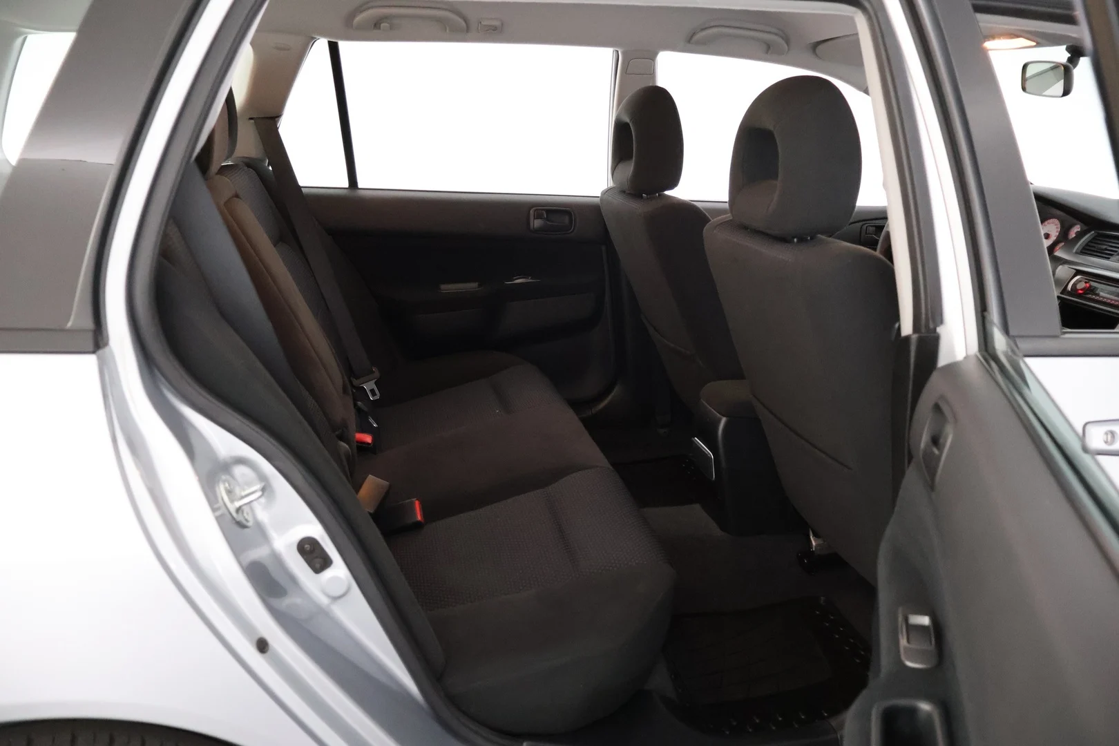 Car Image - 3Wj5YcMlRbOw6zXer1SSCd