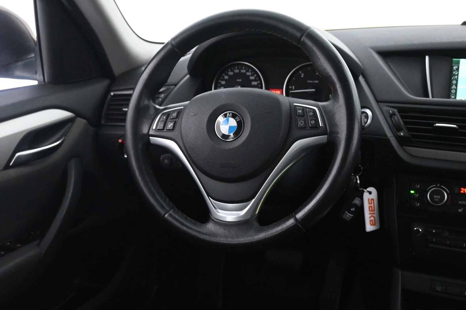 Car Image - 1cPfhNLb6ttVaW7sIrtE0i