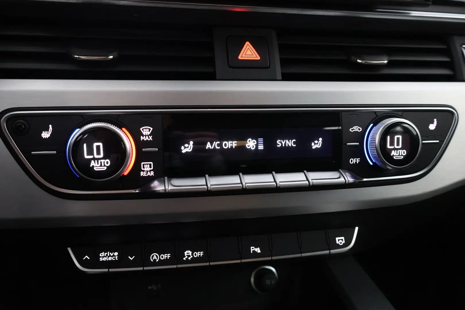Car Image - 5agz1NQNAVNbrK7OIWNjzt