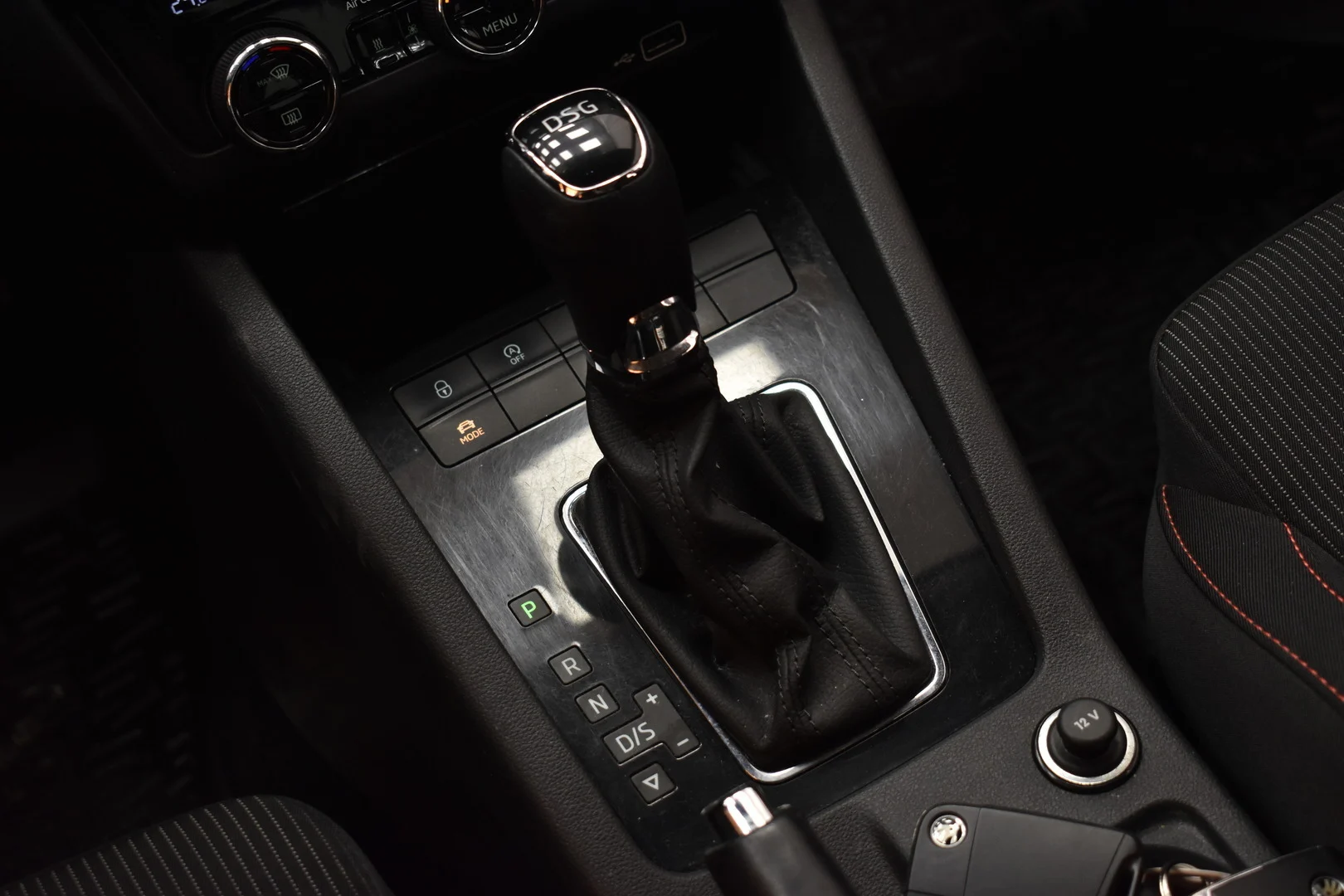 Car Image - 1Rq7IawoLFcmRvsv87PvUB