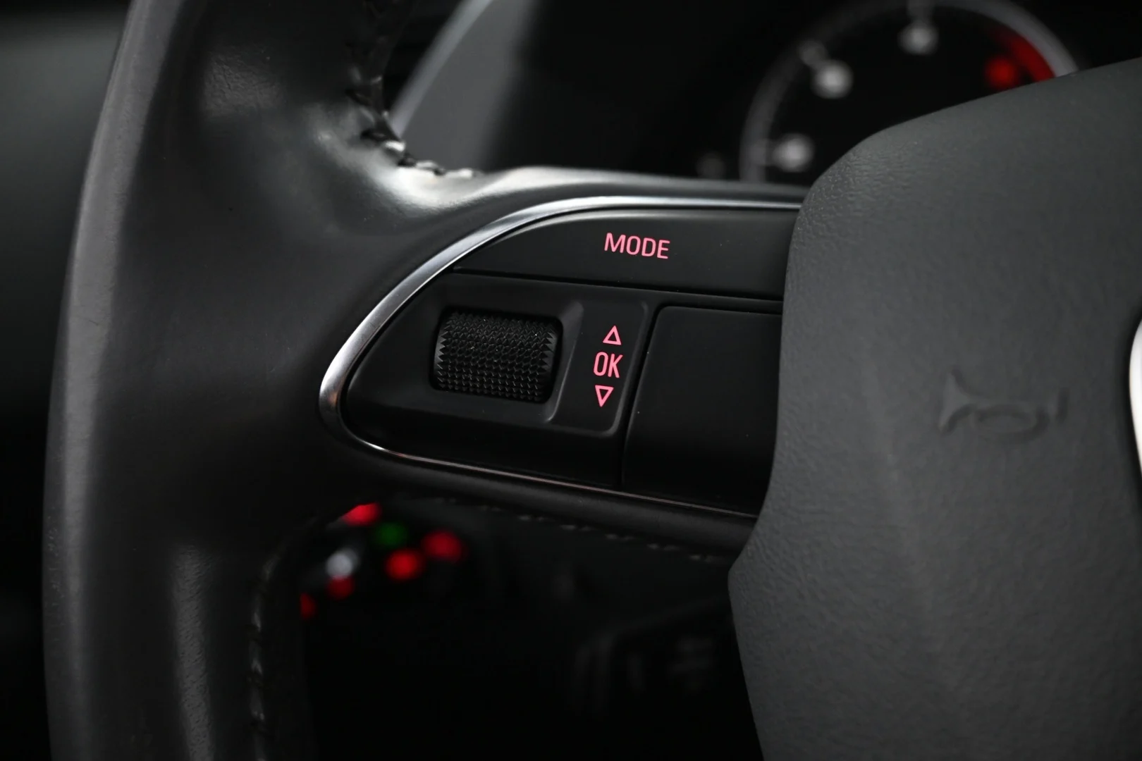 Car Image - 1oFtH4eRo9u1H3rC93wAHF