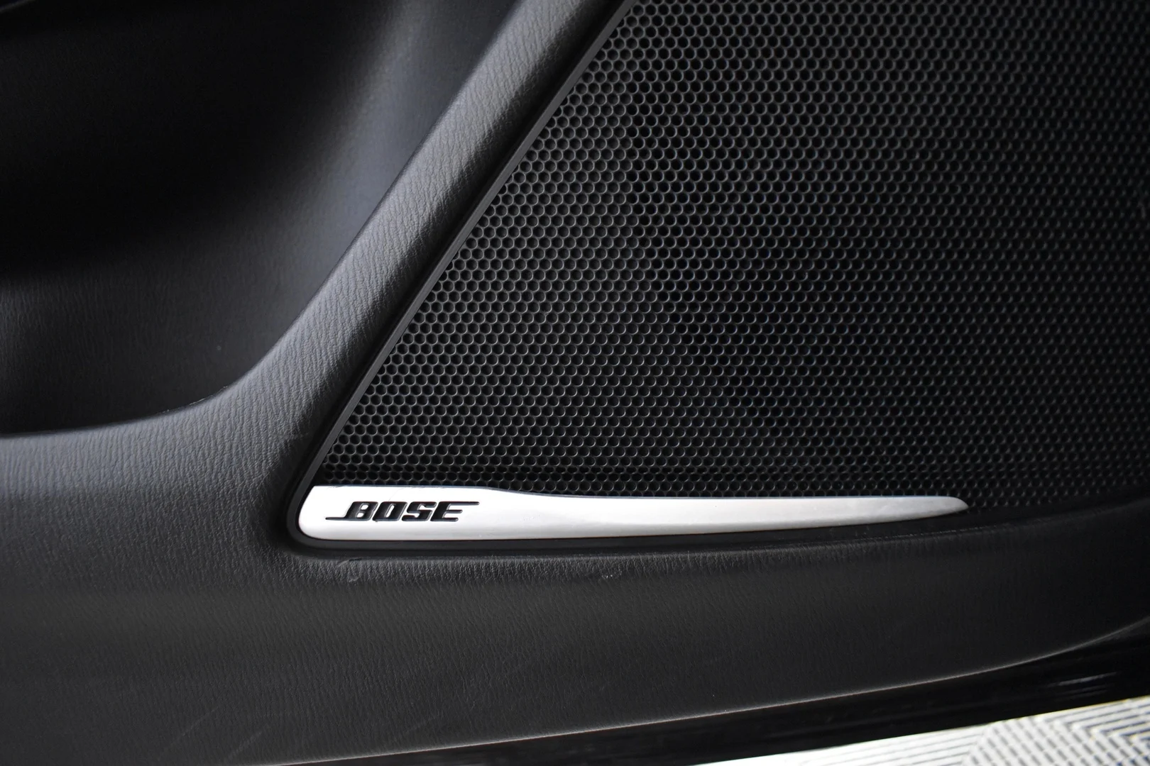 Car Image - 7tyFHXKC4OcuDqEptHi0Z7