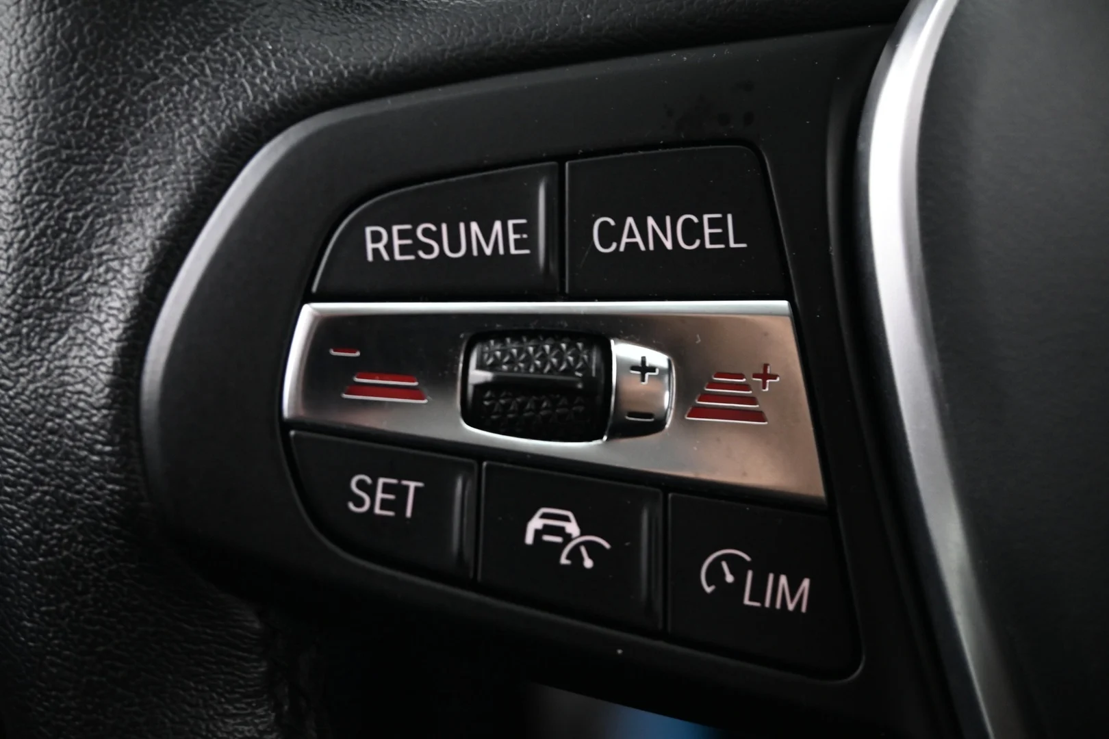 Car Image - 1g0sQFcRIx8Orgqf4jvdwi