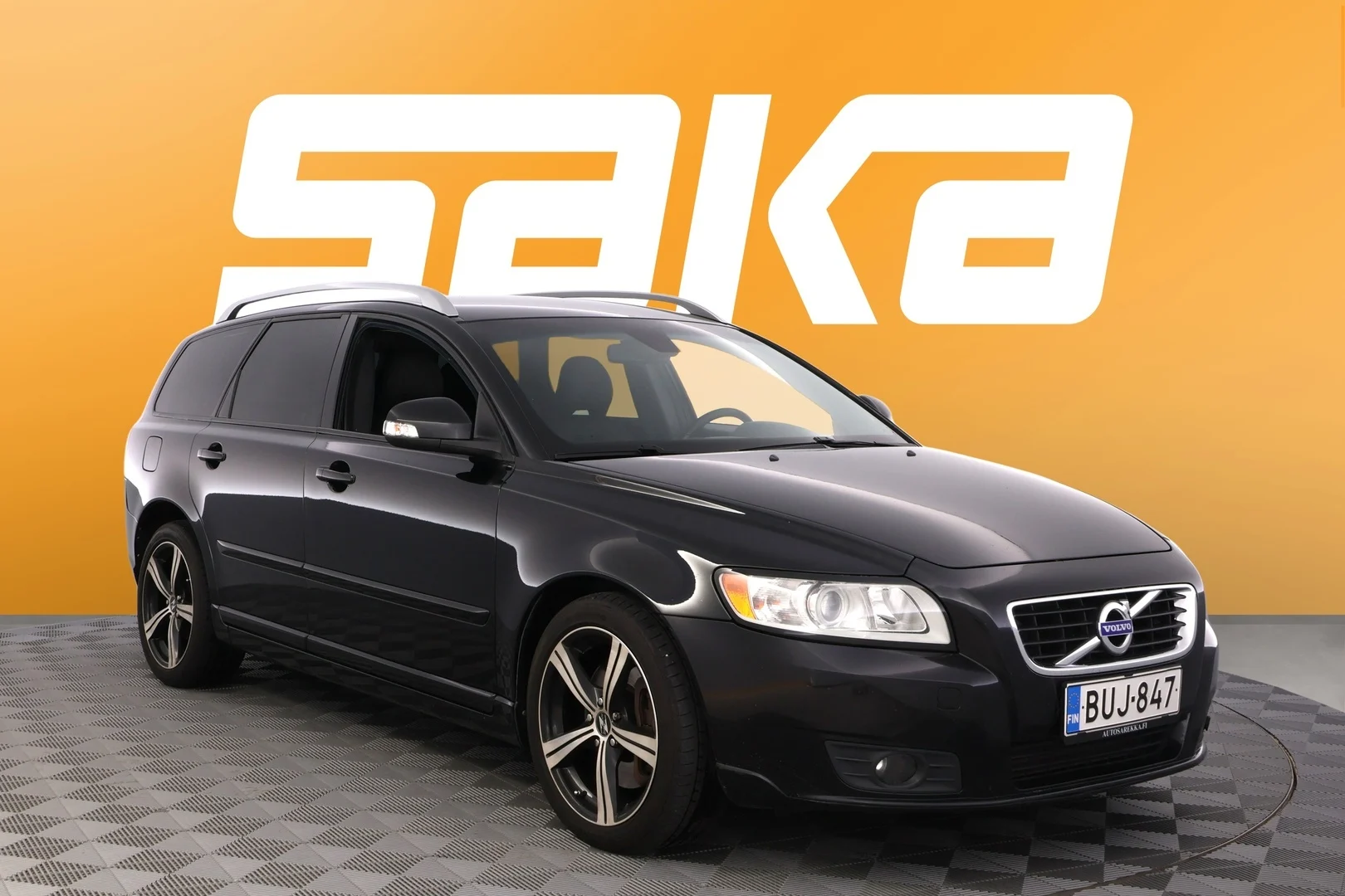 Car Image - 5ZmqDlVEinHcZxbF5yCEvc
