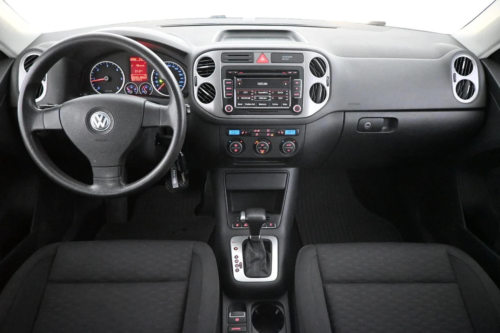 Car Image - 6IdZyyYtk9lEkNsVujGKCD