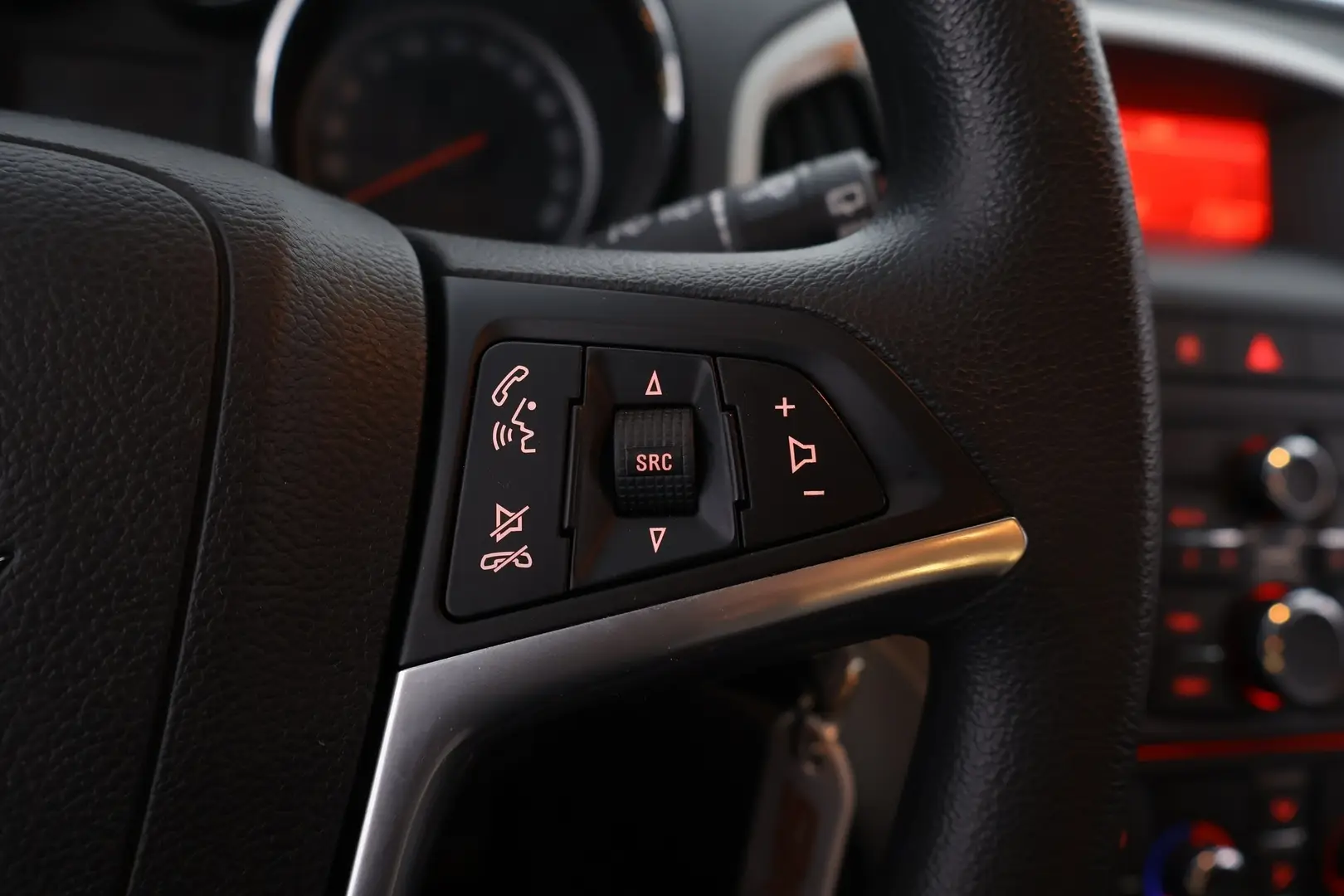 Car Image - 6nDDxuWu3QqptRFcpDgDAZ