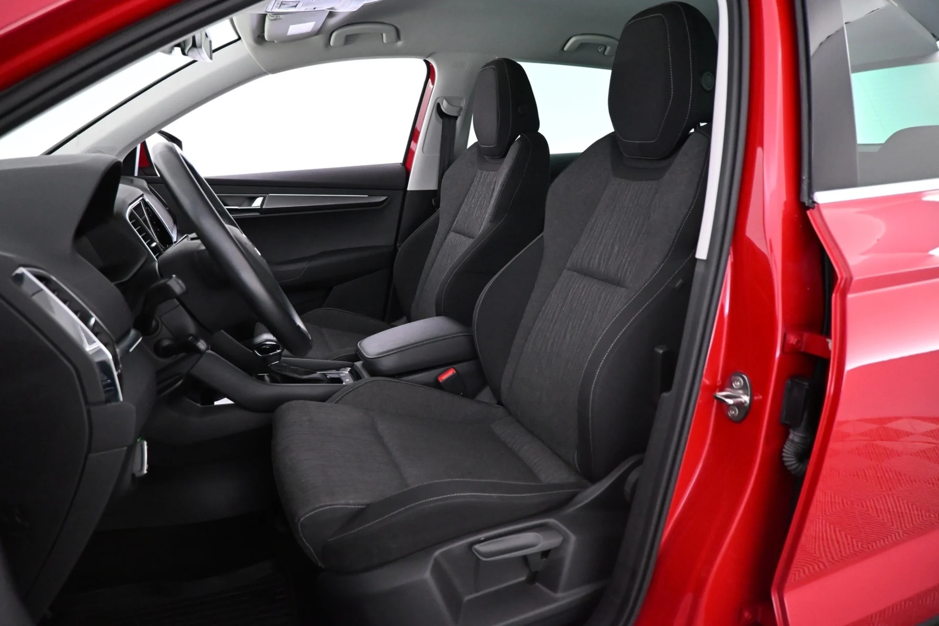 Car Image - 3SNz2tfVXaHkhIhcA1Z4Ey