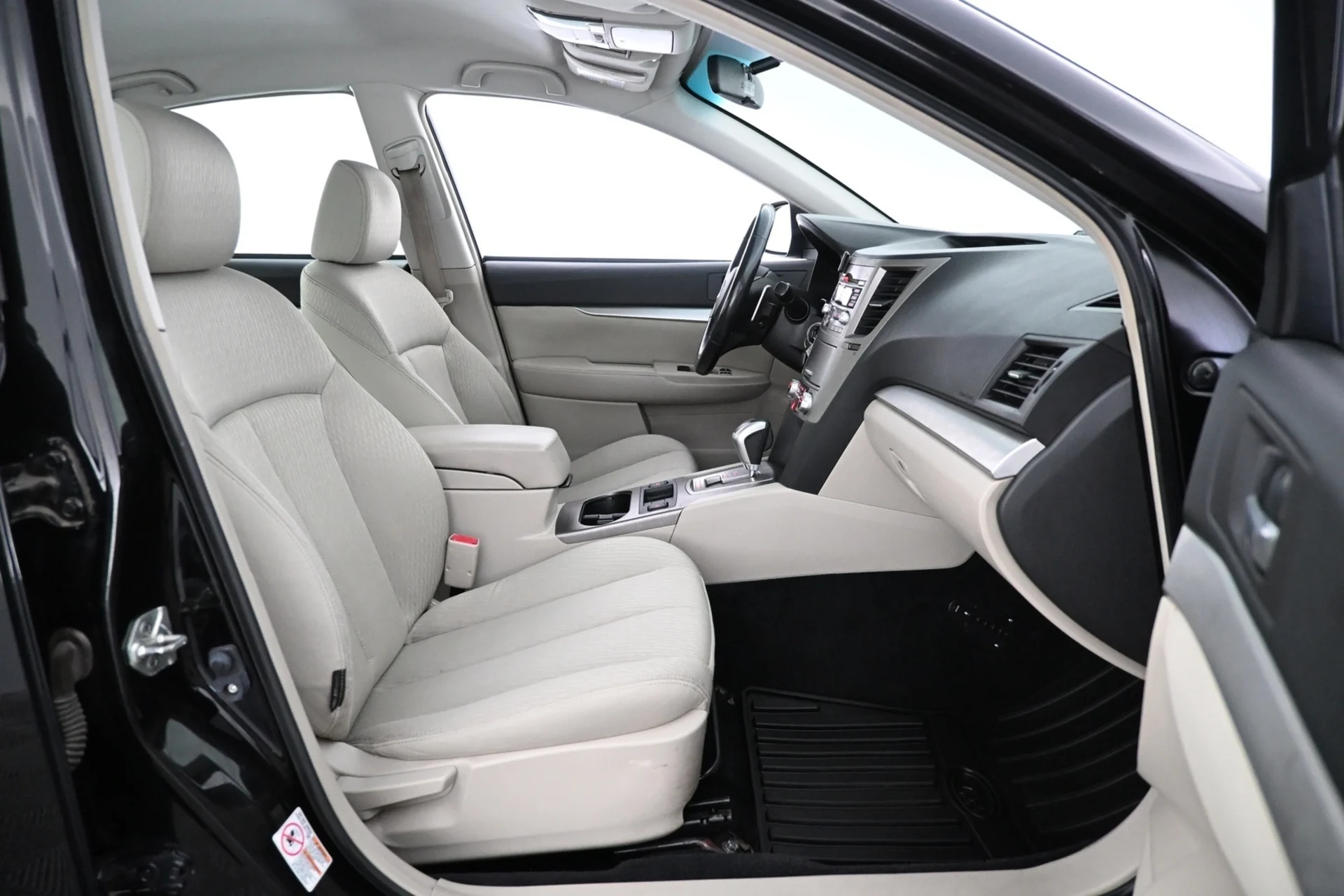 Car Image - 5u9fZ0bIXidALFtr0y9MKS