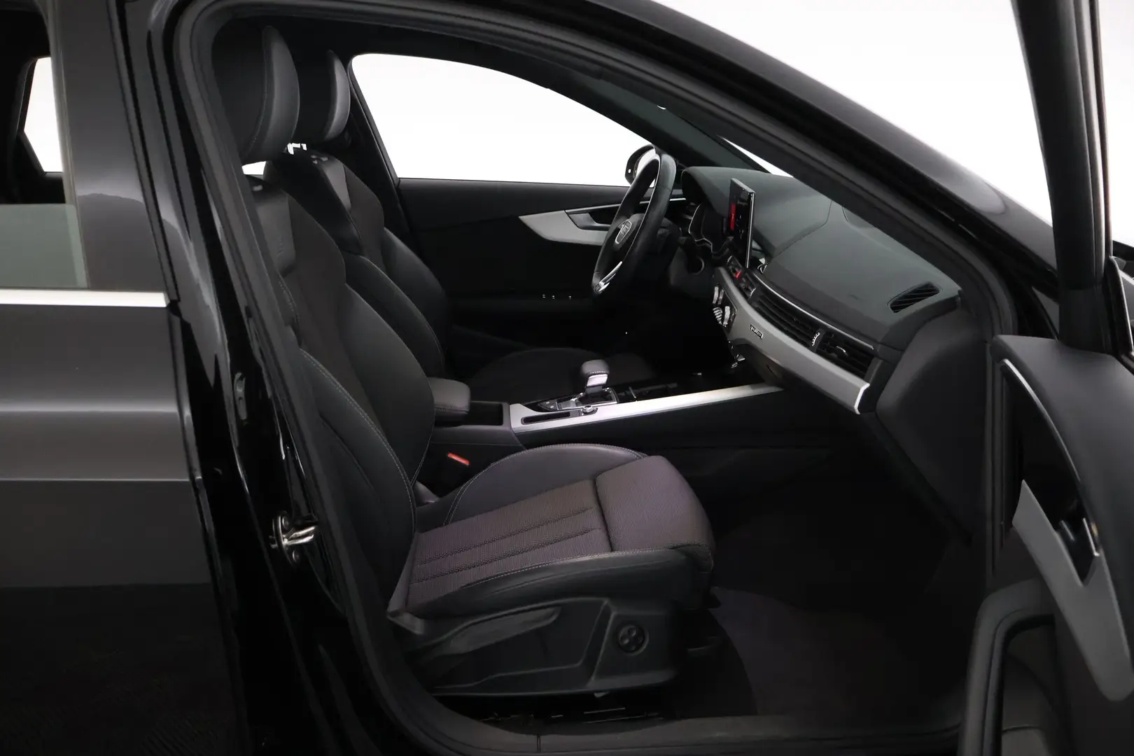 Car Image - 5agz1NQNAVNbrK7OIWNjzt