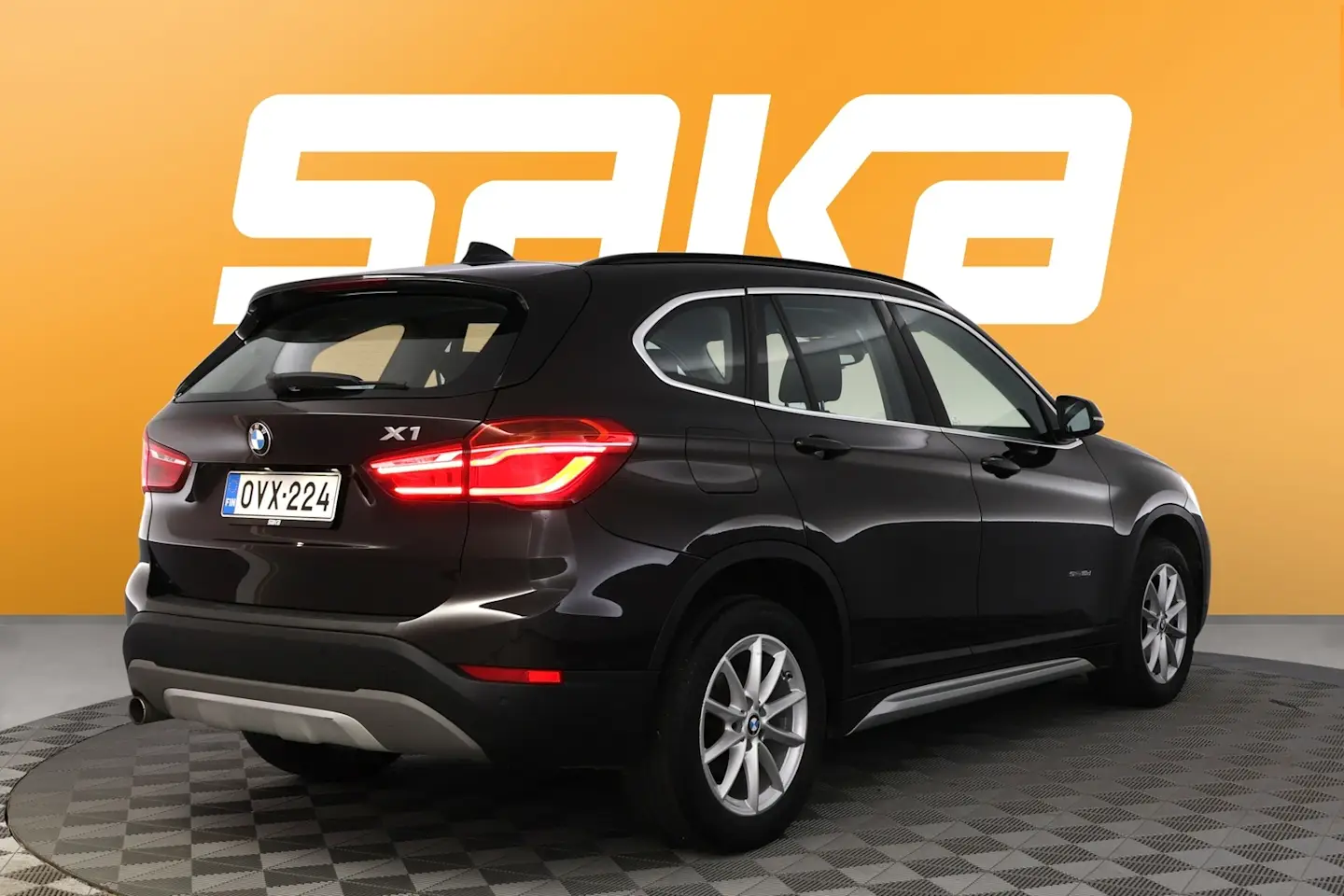 Car Image - 5udx5uuP4a9roQSjRiCfJF