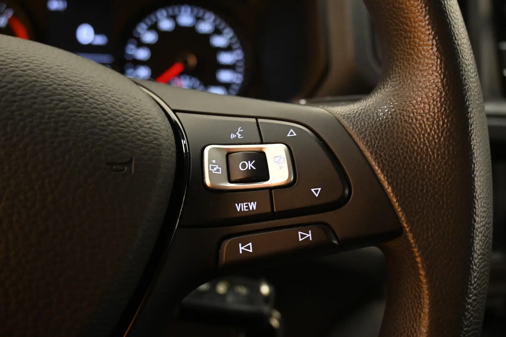 Car Image - 1aqIRaPgOkw7AQbV5udOfu