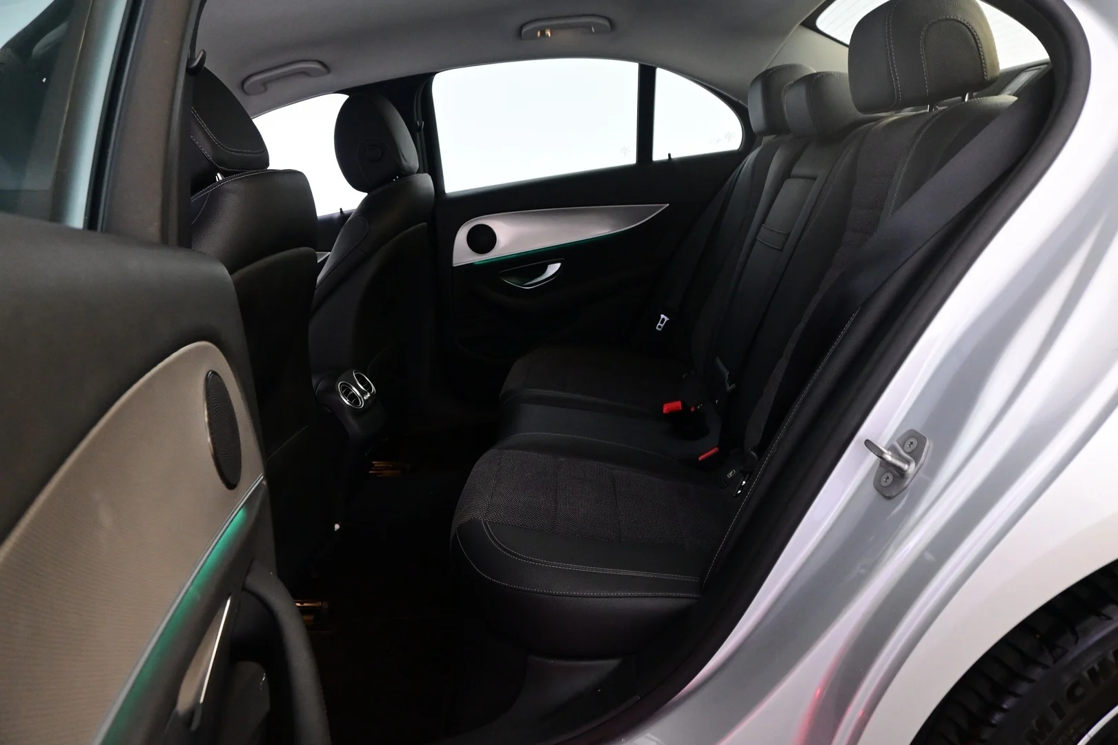 Car Image - 7LrAF3jB2NGg21sVZ9kQiX