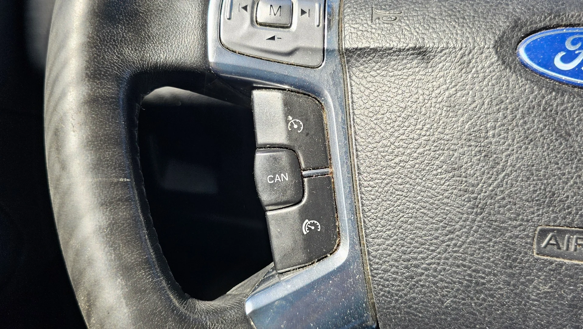 Car Image - 2JT2qVMLXstdyaOq4leMPx