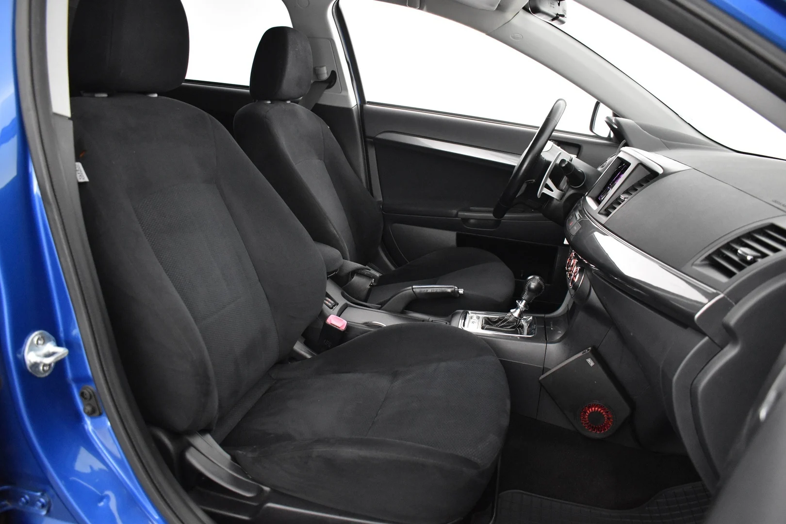 Car Image - 52yhIND9qeETNPdOHi18UY