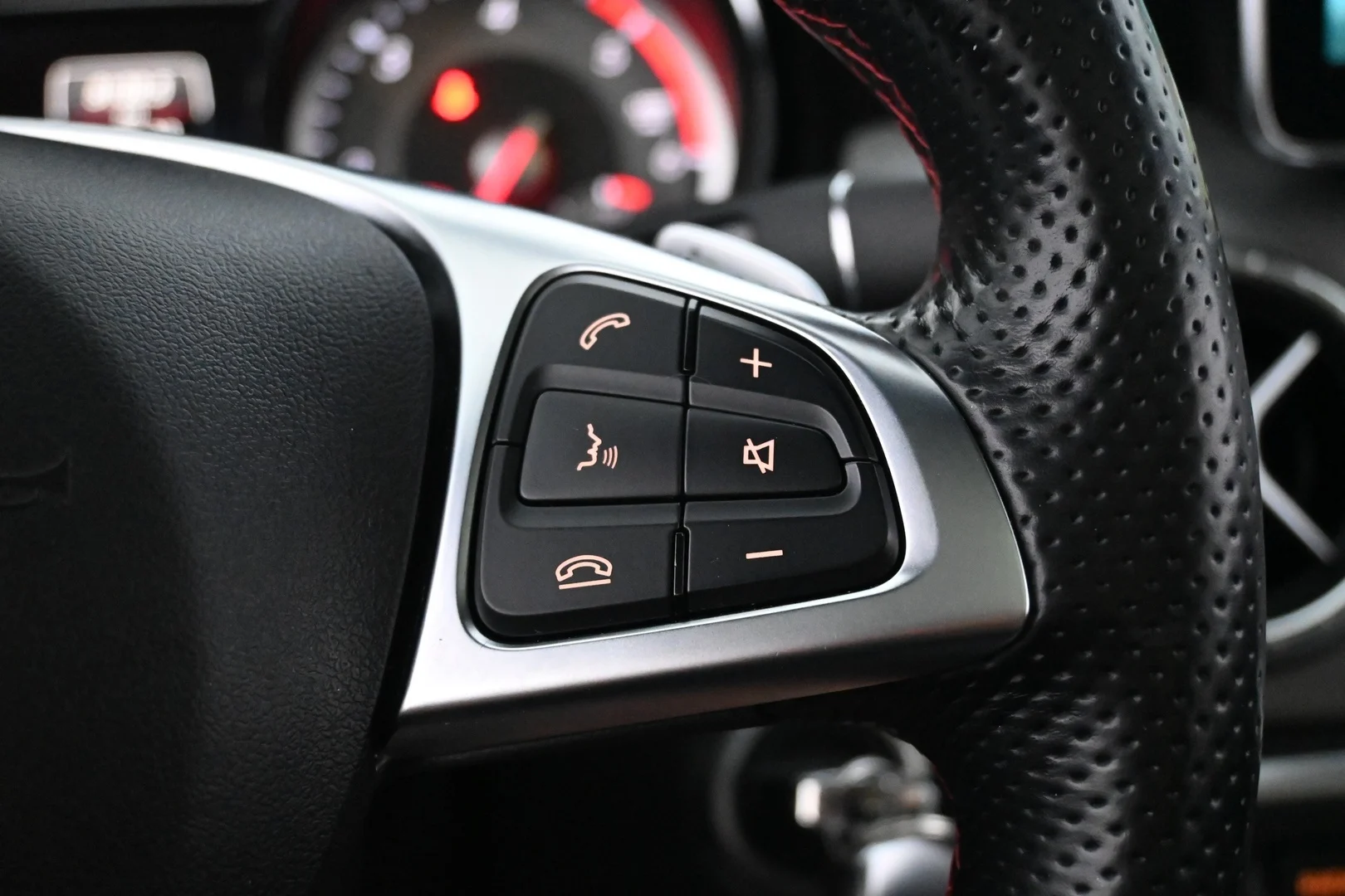 Car Image - 53VC5y9v5ghloNjKO8vSbp