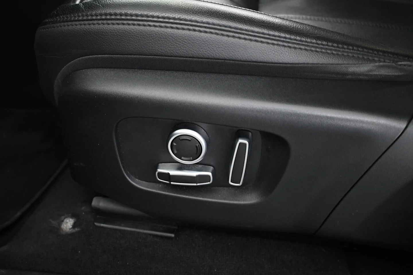 Car Image - 3BC24q1MqQqQNBoRSawK1e