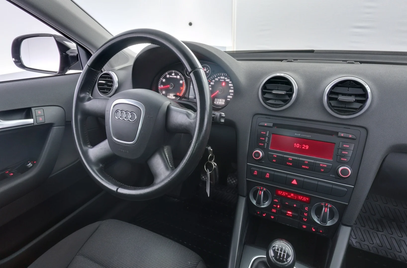 Car Image - 6gBKY0EMHAYQnV1TWoFoSf