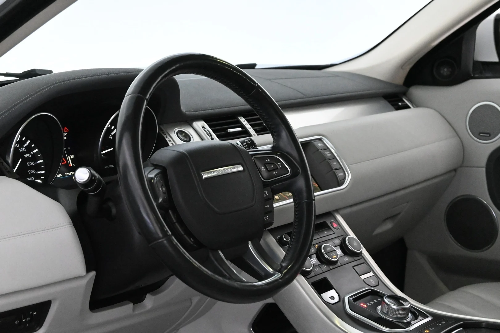 Car Image - 4cEieKhLDS3XJ6O6DmiMXu