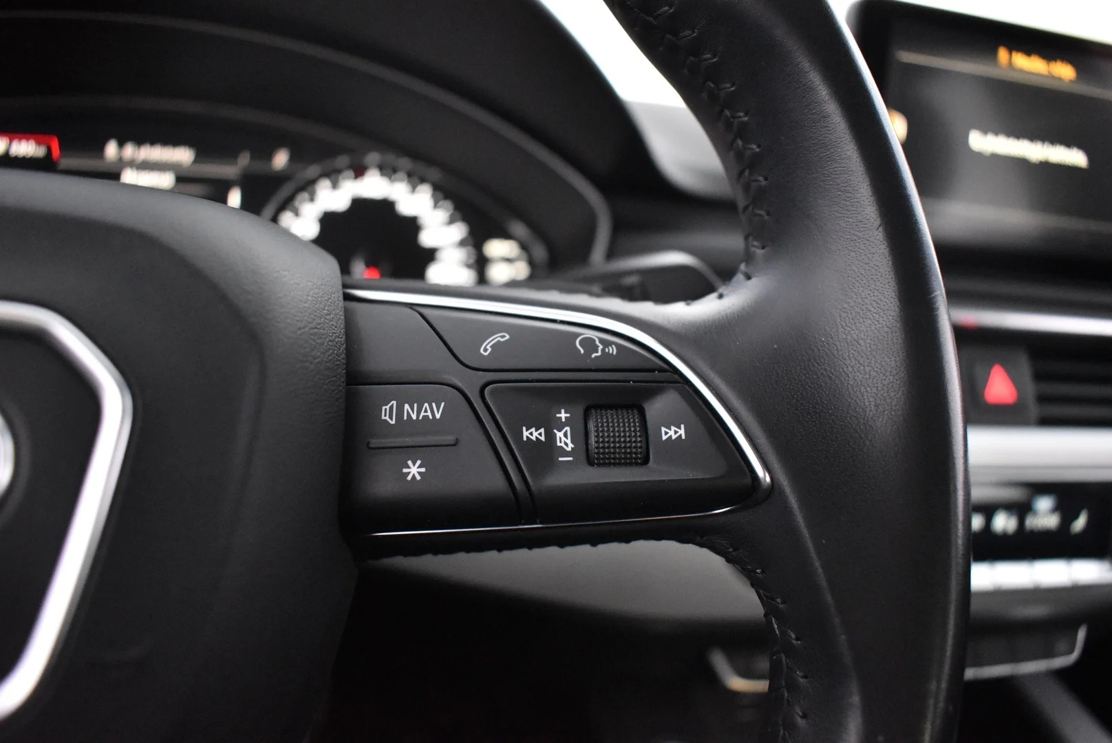 Car Image - 52gKKVGdm4ulDCVF41dg7t
