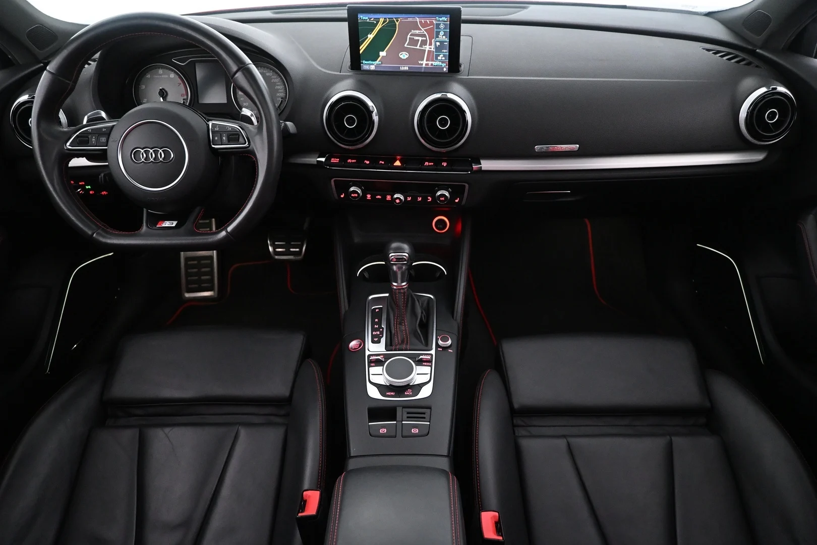 Car Image - 7uNI1i5SZ3SiNk5jHLamuD