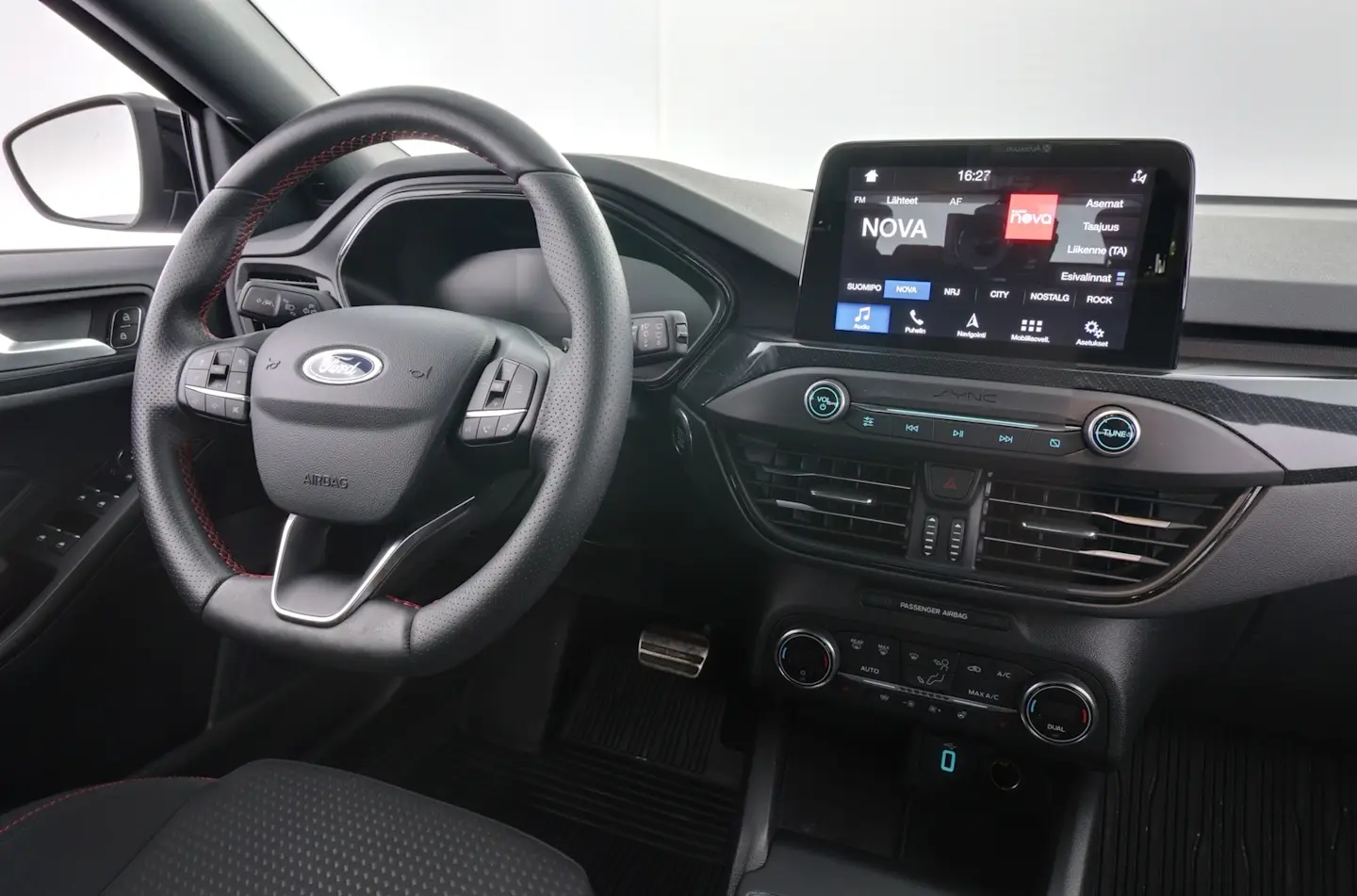 Car Image - 4Phm2DCyljqNTzREGCYgwb