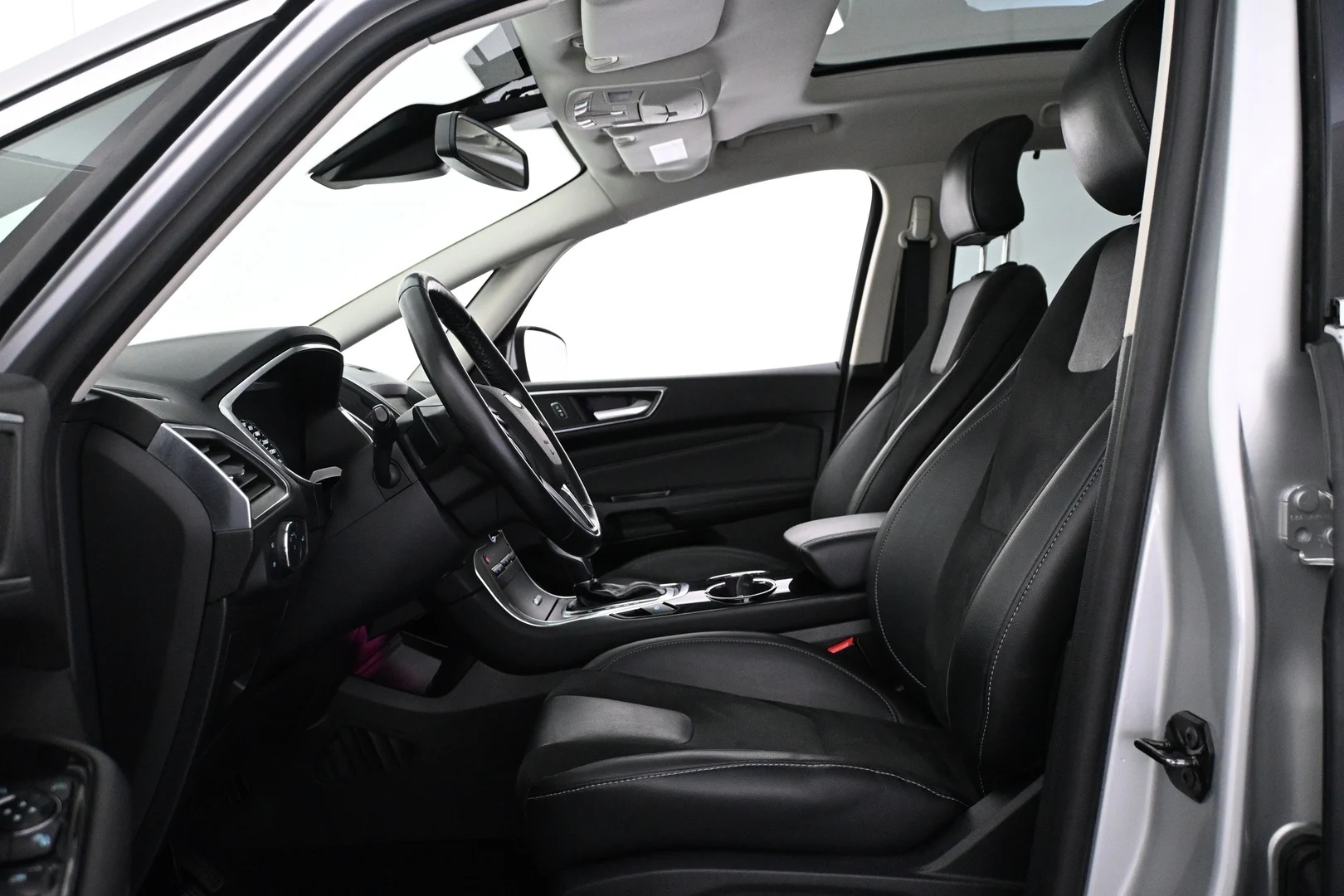 Car Image - 3OuCEttkRnq8W1O0YhHBOs