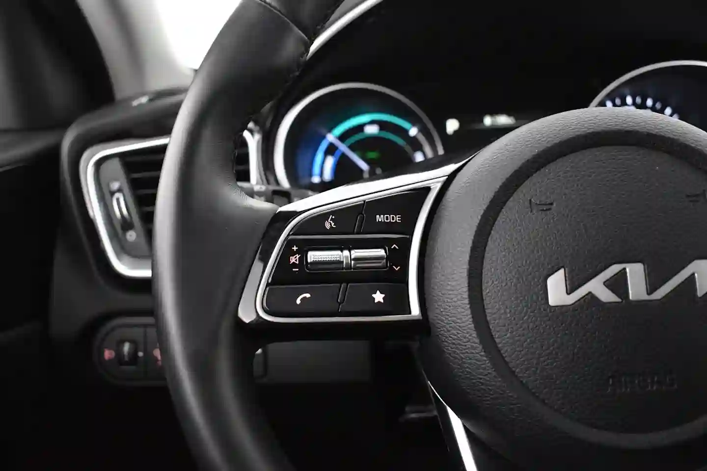 Car Image - 5eH8yv9Fc7bZ6po3nywrpv