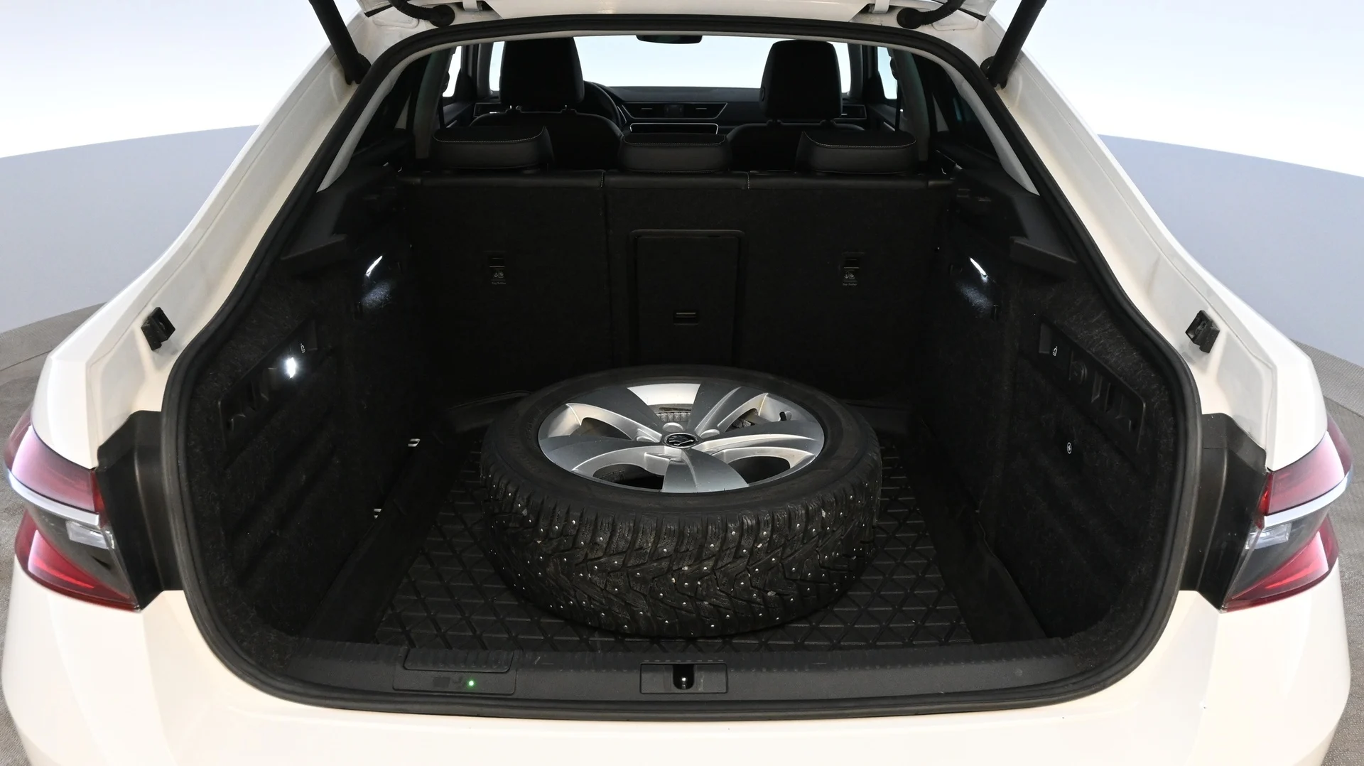 Car Image - 4FSEagQTCpHsvju6x8ejvh