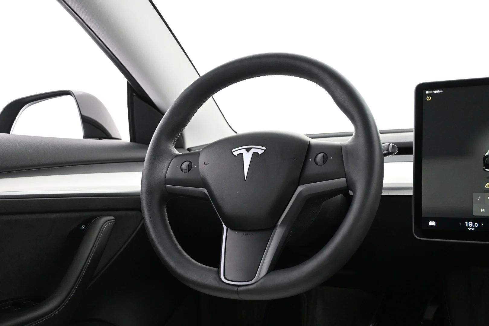 Car Image - 4TVkLuErPsm3y9YLV6Nelw