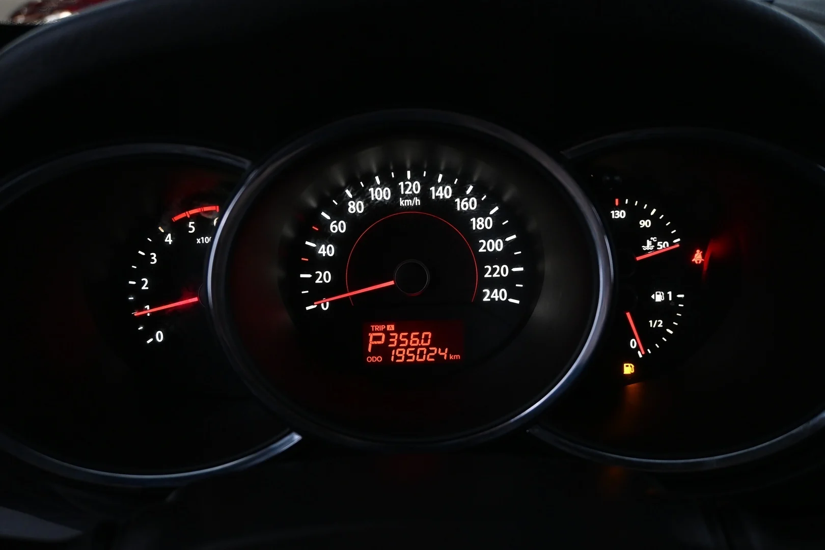 Car Image - 27xjf2TPpVvyIFDcXqJ9LB