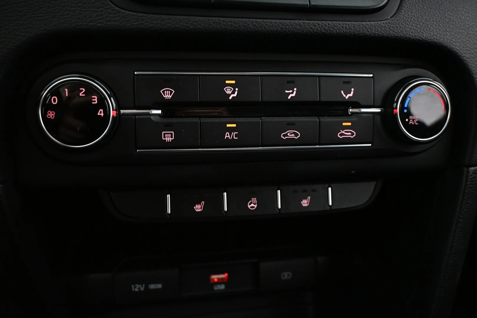 Car Image - rKcQw7aNoPPGZDkCBP2LZ