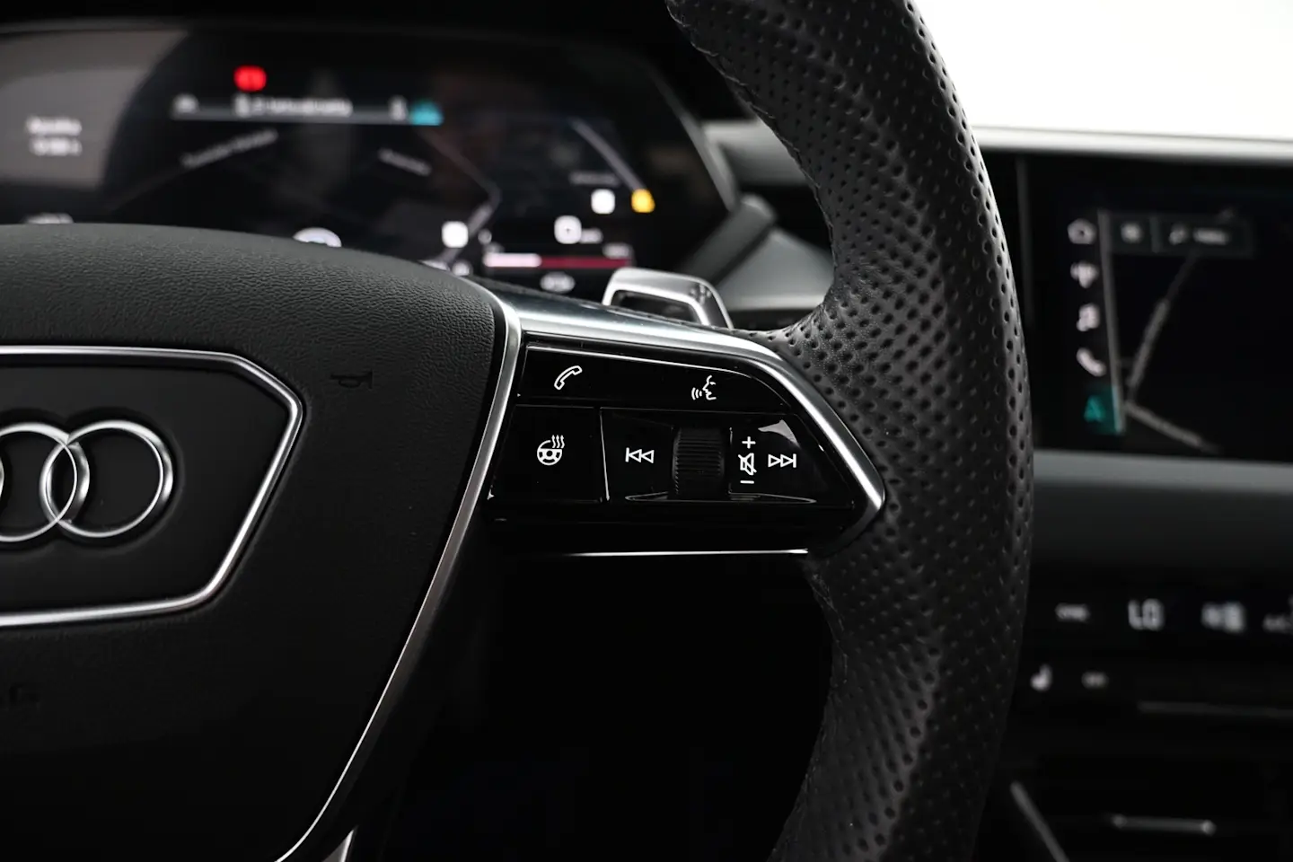 Car Image - 4fU6ahLC4Rq9tdWxlXwoXf