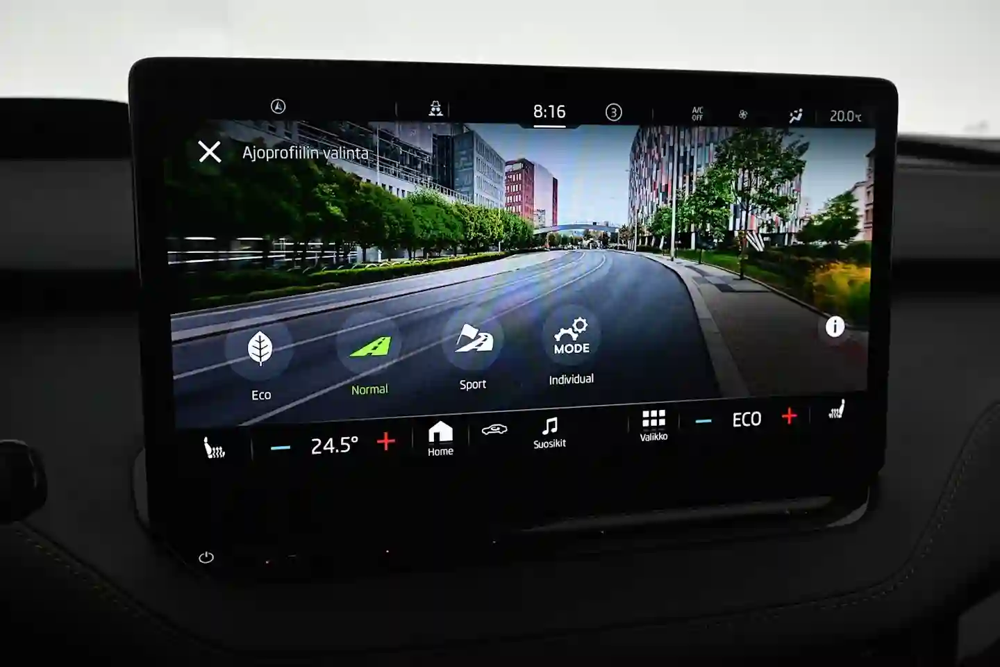 Car Image - 5ZU6b68Dx6qH8kbUcgeGJl