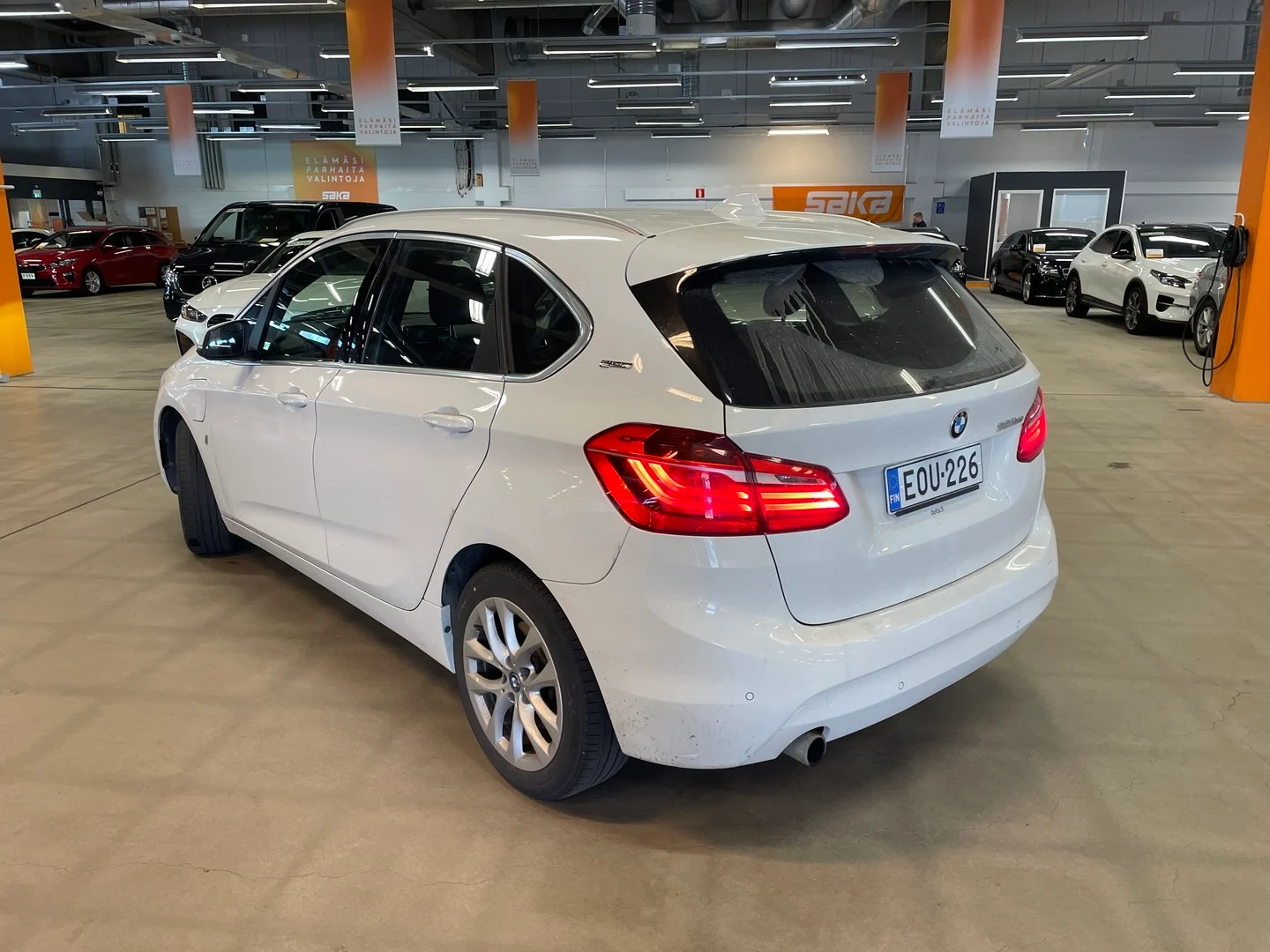 Car Image - 1d04lzeYas9JNLpd7bADcL