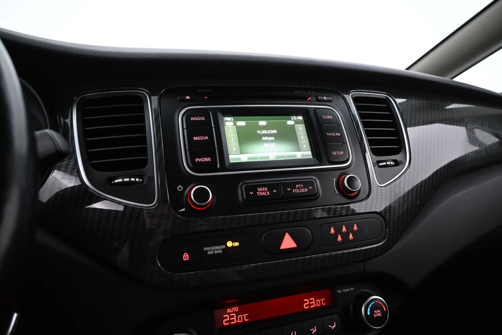 Car Image - 4HA1xZuKg9C4vwV9JVaHYv