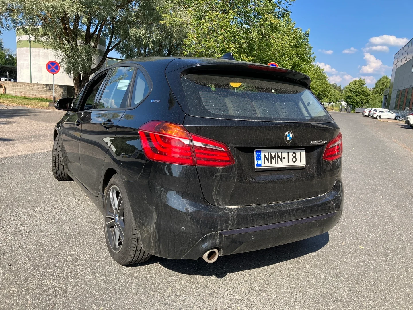 Car Image - 2luPVEfyNxWcOUrOQUPBYJ