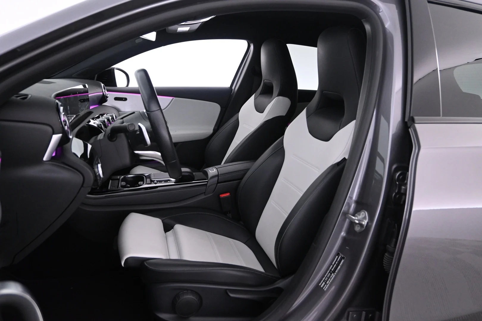 Car Image - 413E791jk1FXdJojn99gUe