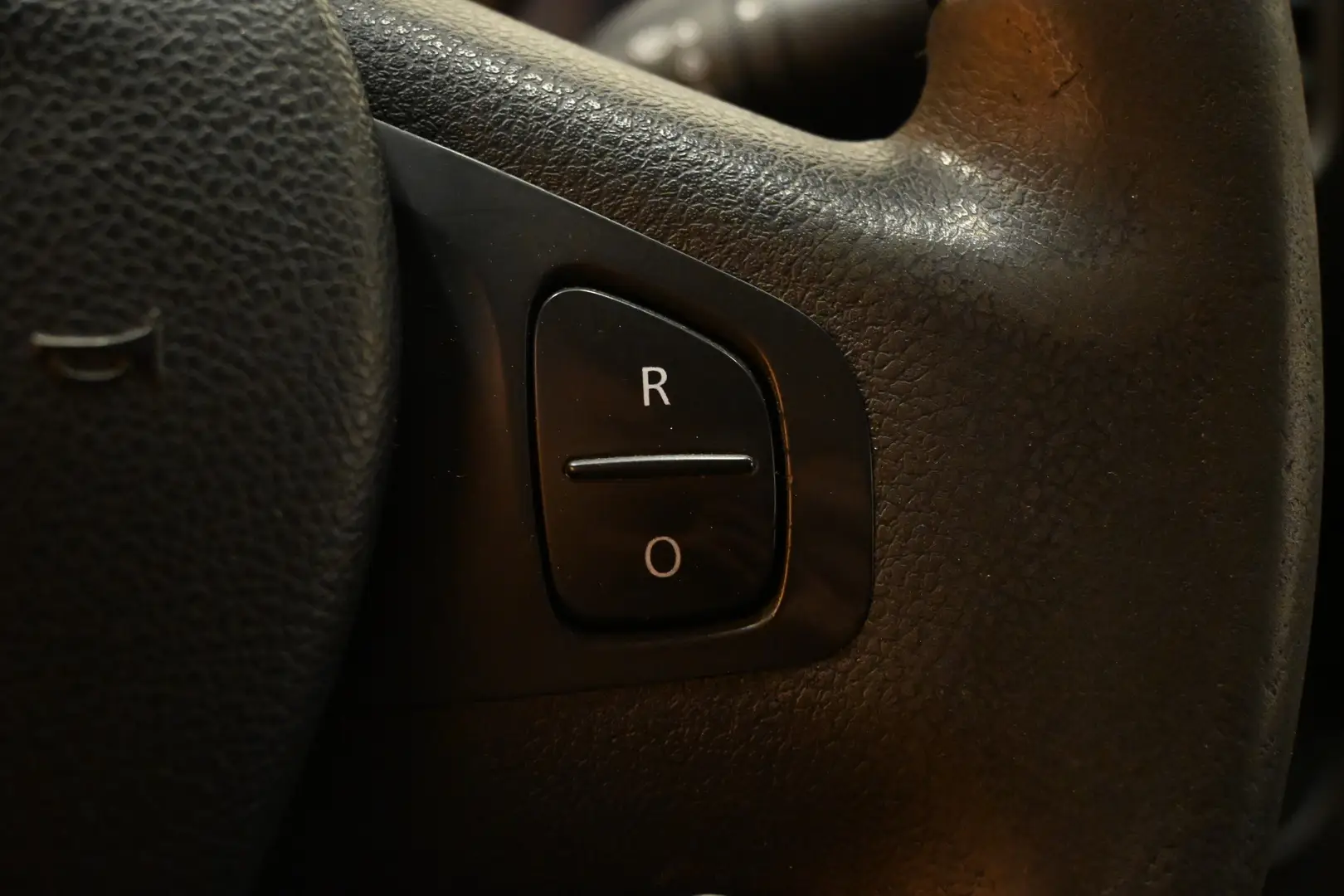 Car Image - 2wI1oZoGZvgBWPU4hyaMwX