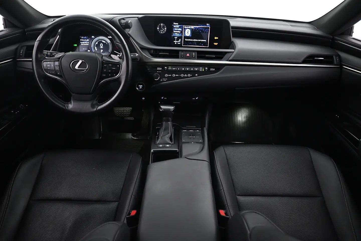 Car Image - iDVTGOn2b5sG4IIegPqFf