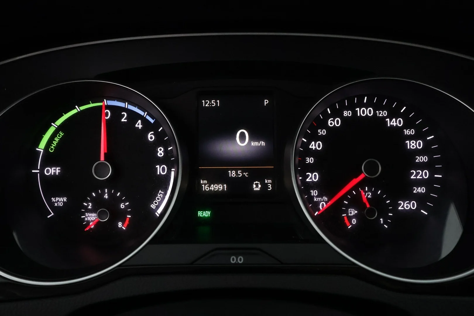 Car Image - 6dtzfnPMRFsophkK1m2tzo