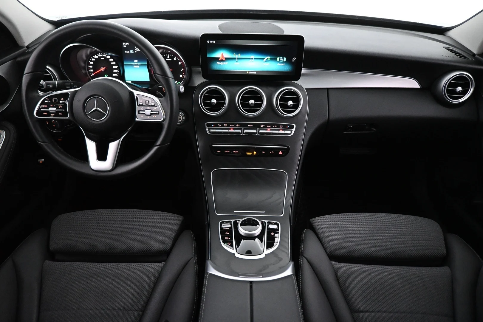 Car Image - 5VJUoan3R2eJA8A6WUd6Ev