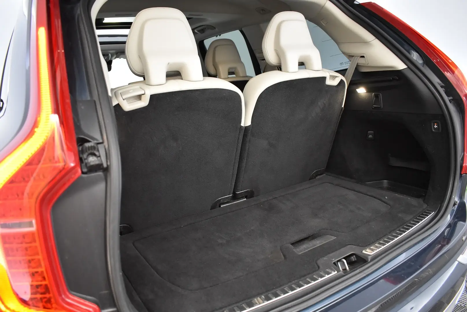Car Image - gCN4XkbBXqFO25tAgJLjb