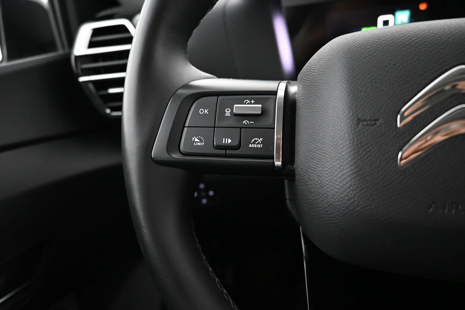 Car Image - 1KPPuB3Kk8ag836jSdw75j