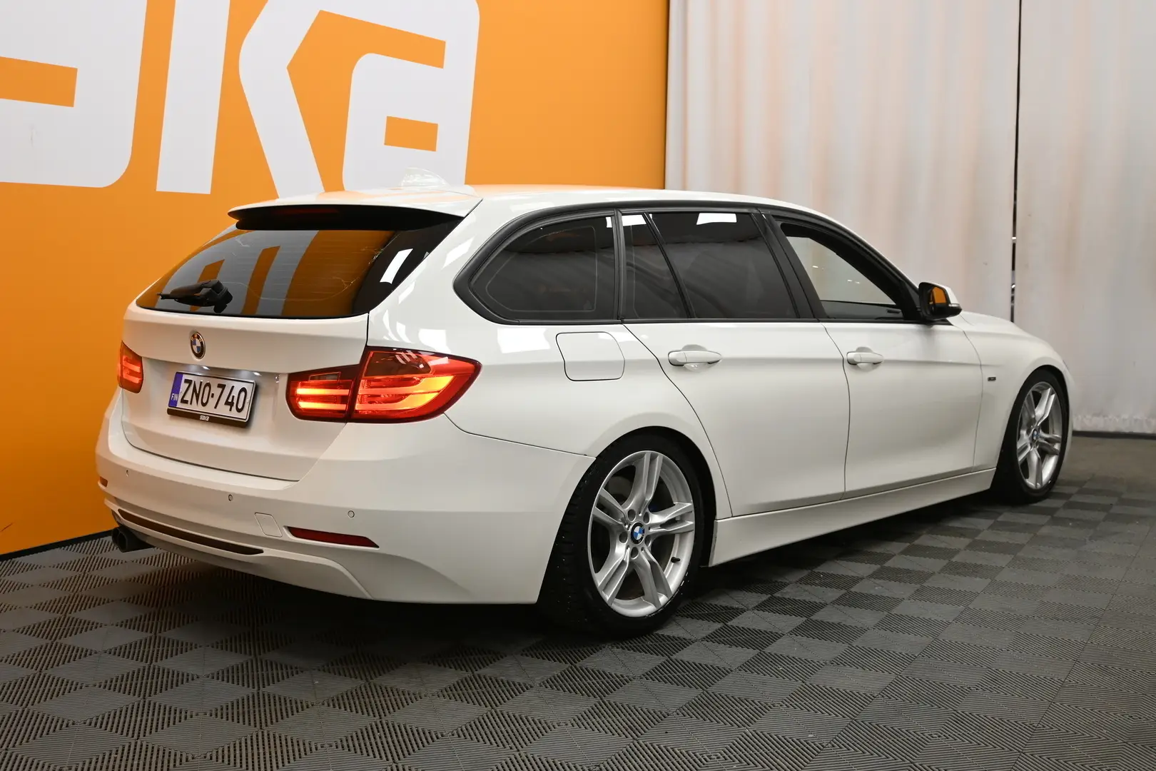 Car Image - 5YoOReVSFnvYy1ib3KXYht