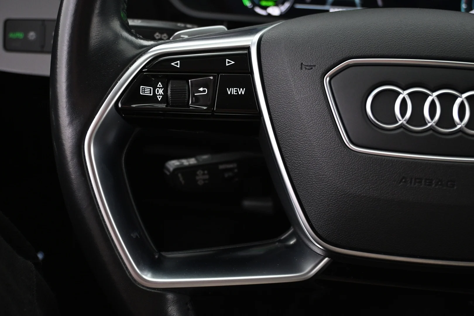 Car Image - 6xNgZ8RcXHmW7k8g8nsCAc