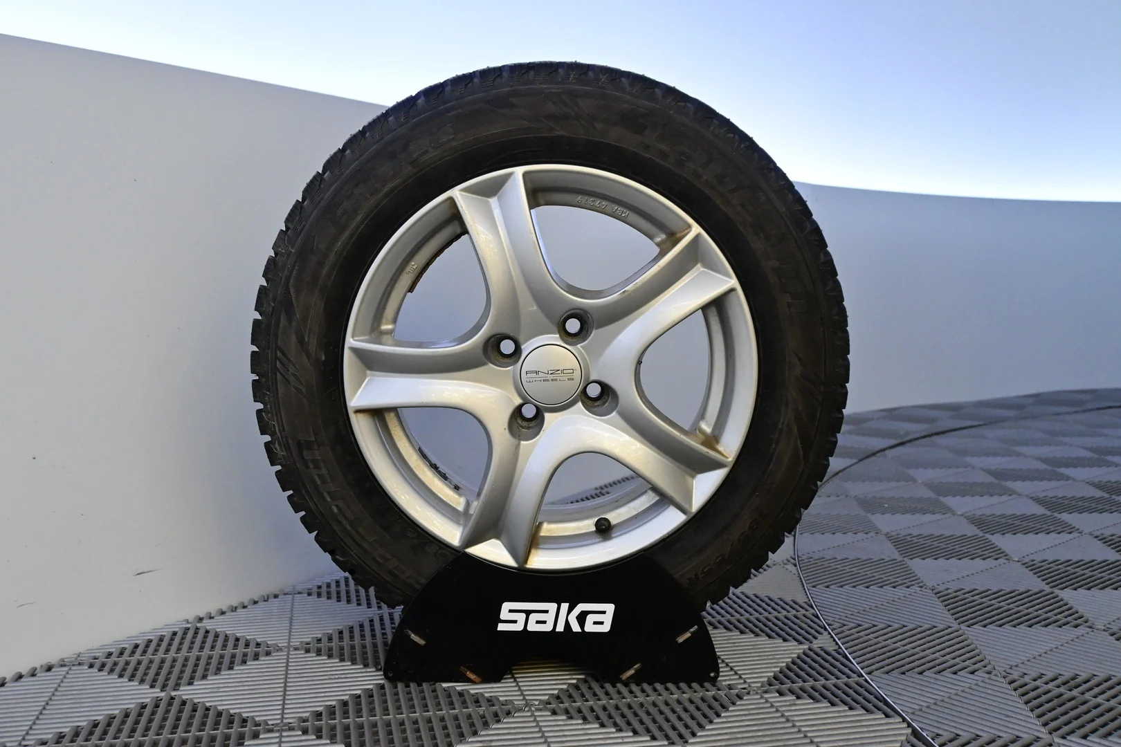 Car Image - 5LRGQhQV0BvaF5y5TJ62dl