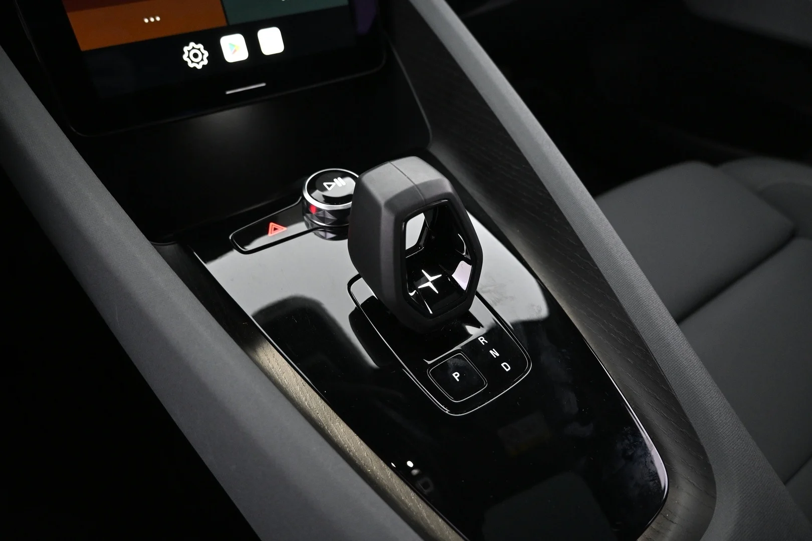 Car Image - 1Nr5d4aNI3U67UsGjAifvY