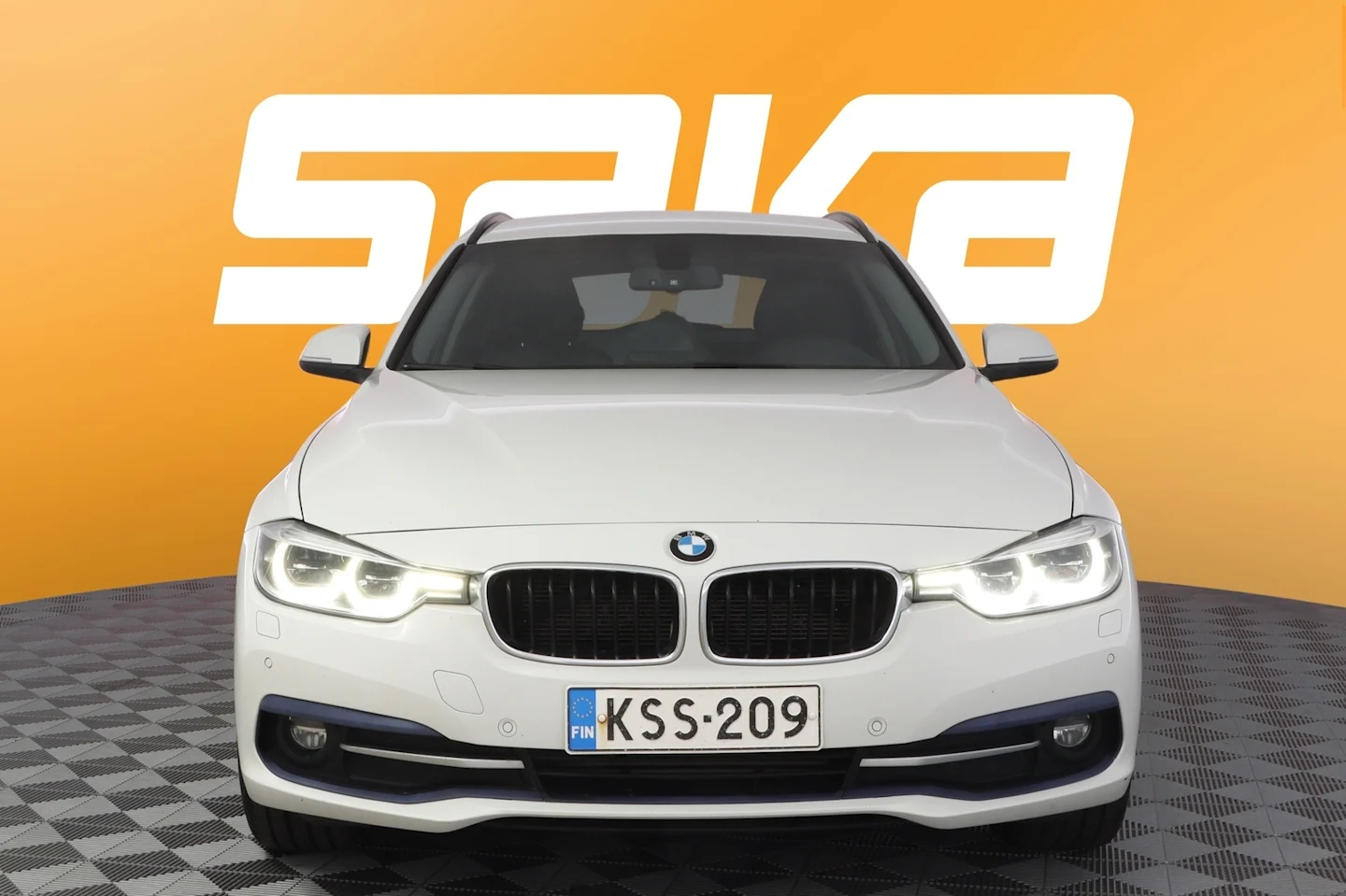 Car Image - 7uDwTd9yiFSF0mu9nd8U1c