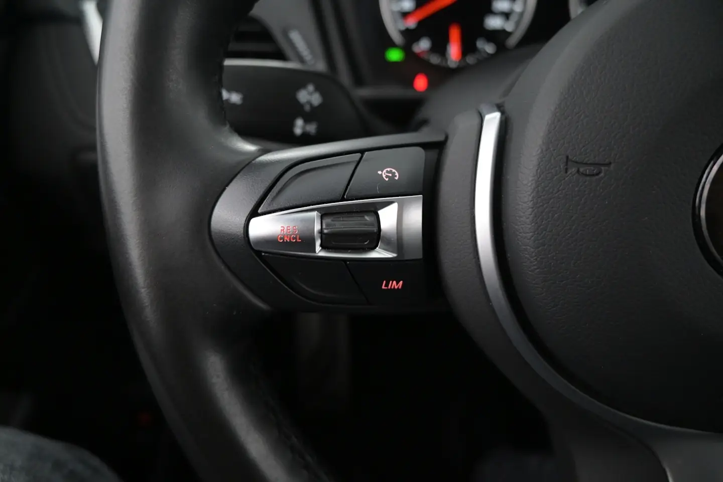 Car Image - 2yJERwbxyWITArISgBeMBa