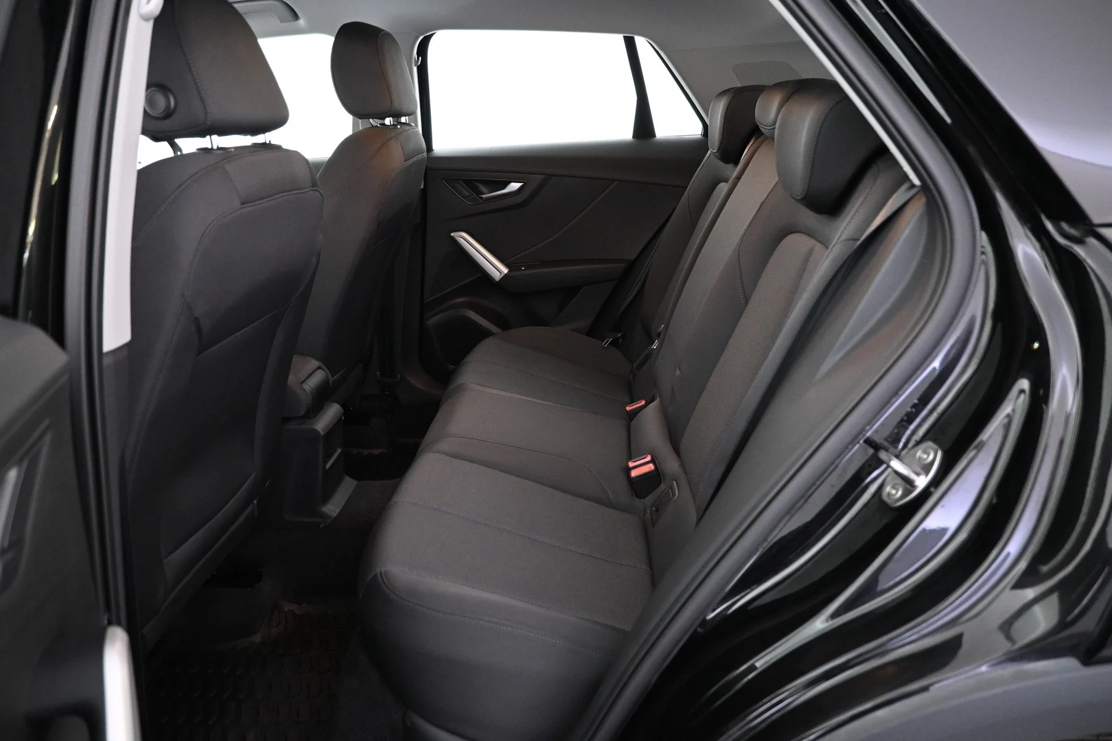 Car Image - 2g4cY4YqXgnwoXWvx8WBMH